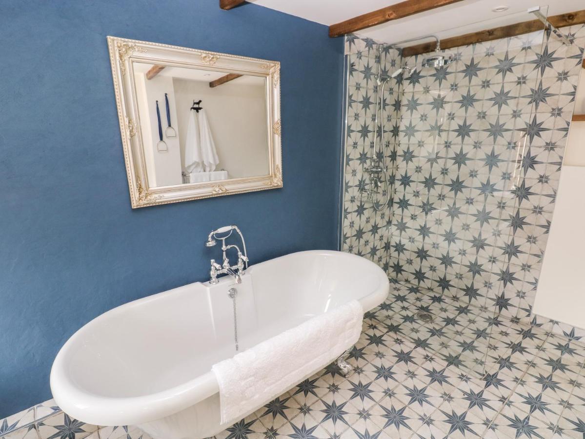Lime Kiln Cottage Bridgend  Bagian luar foto