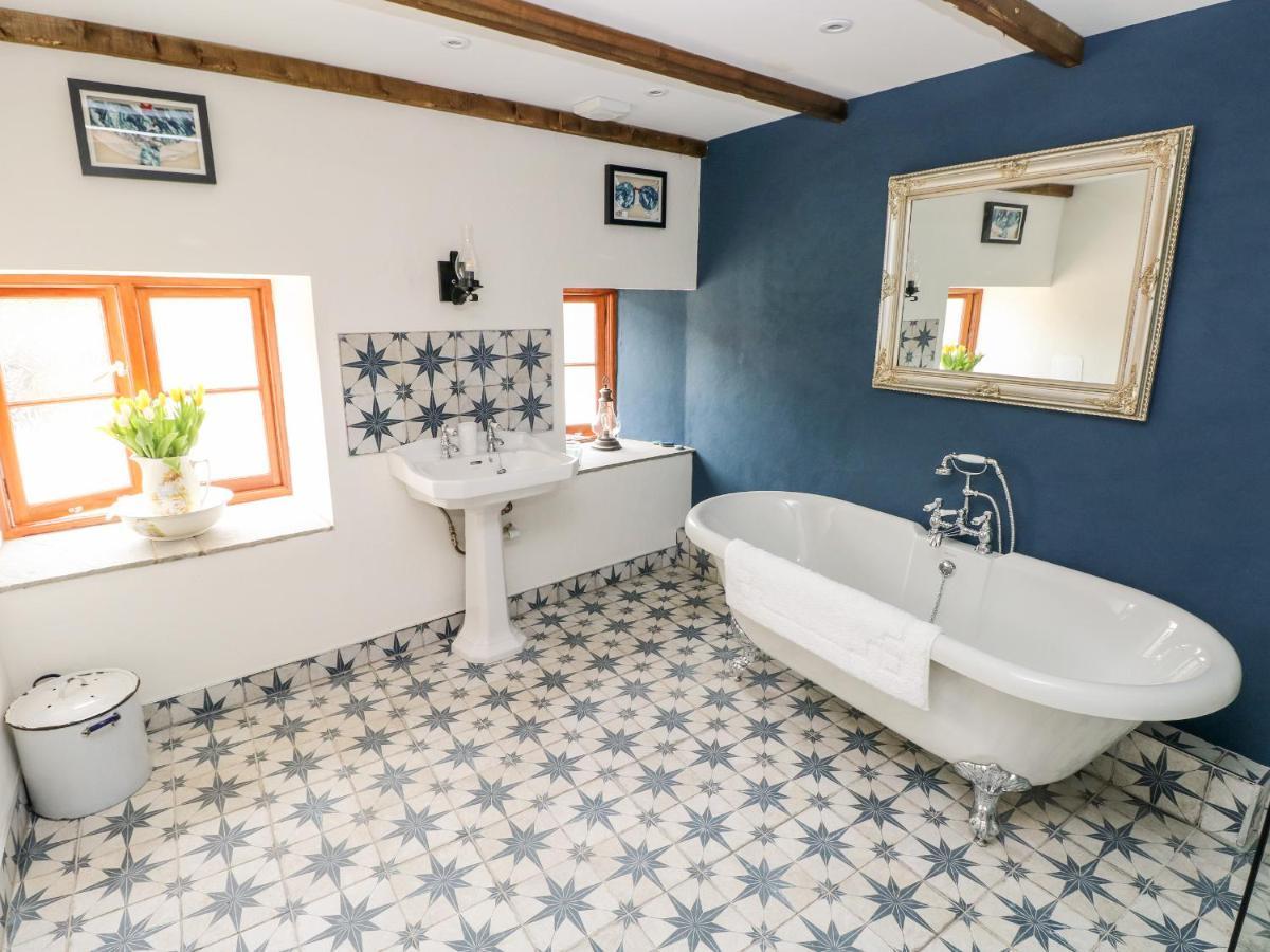 Lime Kiln Cottage Bridgend  Bagian luar foto