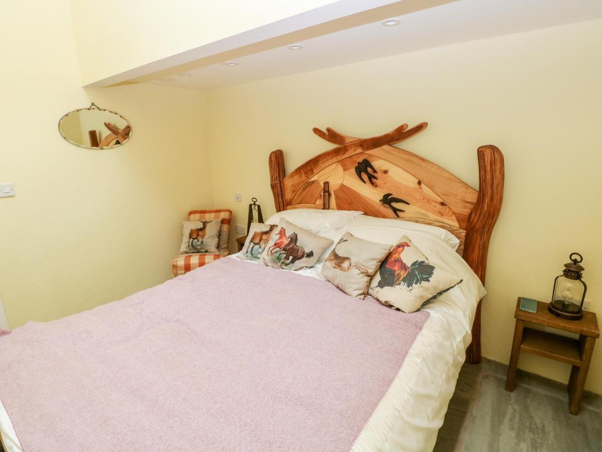 Lime Kiln Cottage Bridgend  Bagian luar foto